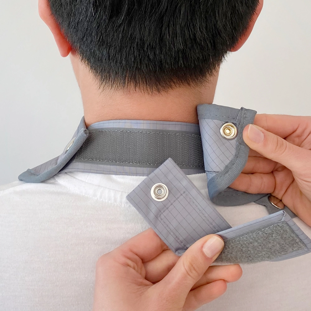 mavig-ra614-x-ray-protective-thyroid-gand-sternum-protection_5 RA614 Thyroid protection with exchangeable hook & burr closure.